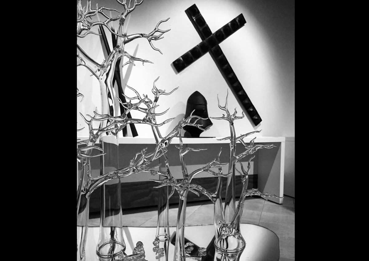 In-Glass-We-Trust-004 