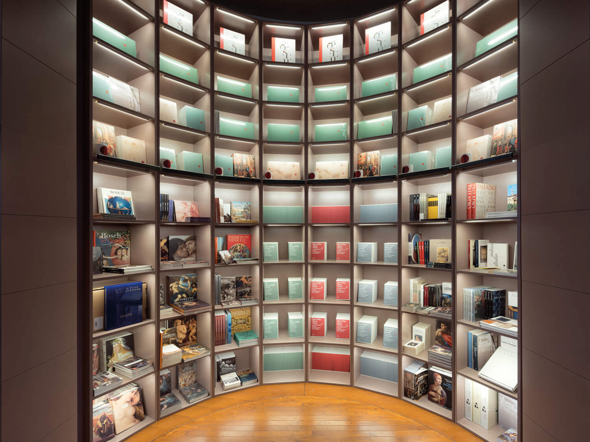 Gallerie-dellAccademia-di-VeneziaMiniguides-Merchandising-007 