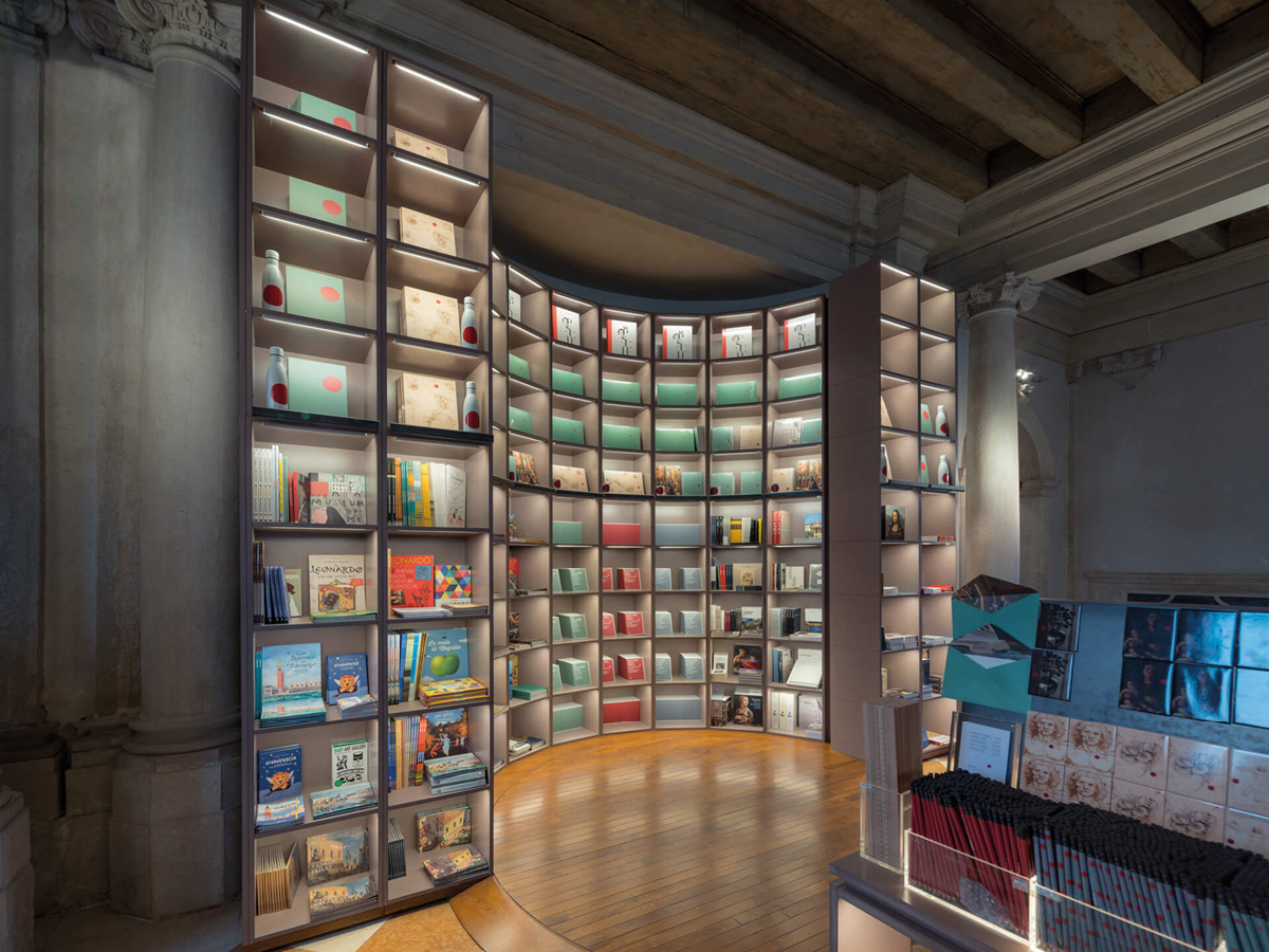Gallerie-dellAccademia-di-VeneziaMiniguides-Merchandising-008 